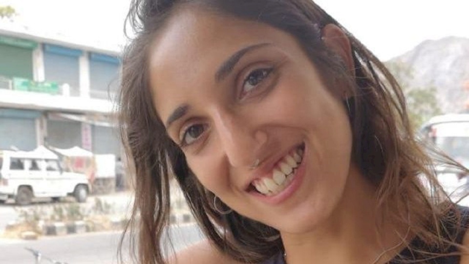 شابة إسرائيلية في رسالة لبوتين: اعفً عني