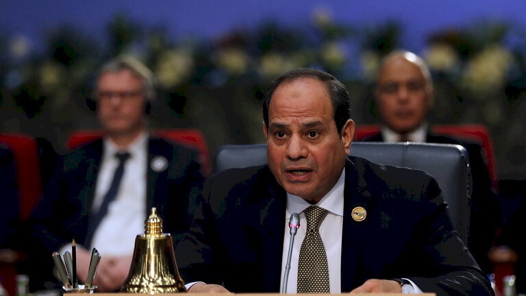 السيسي يطالب بتجديد الخطاب الديني لإنقاذ الإسلام والمسلمين