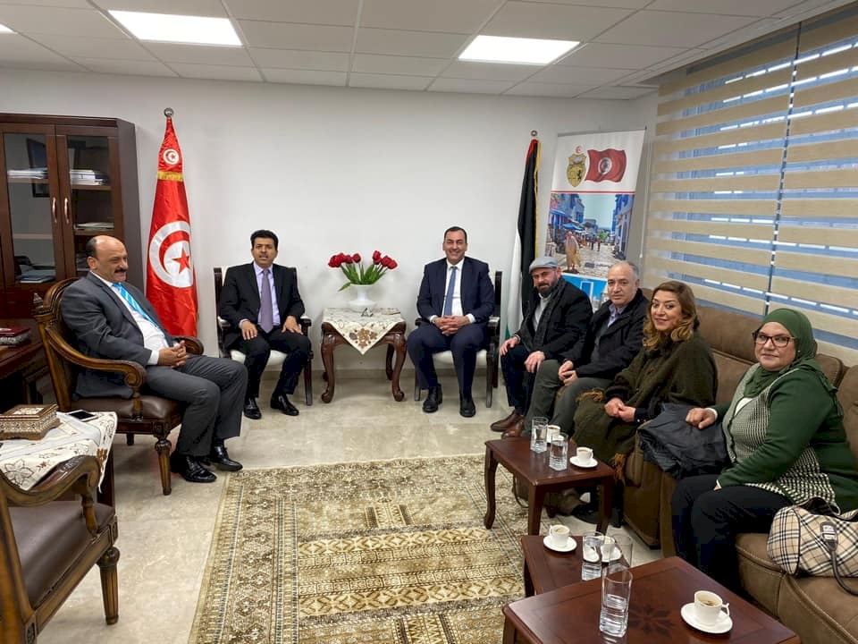 رئيس غرفة تجارة رام الله والبيرة يلتقي السفير التونسي لبحث العلاقات الثنائية التجارية
