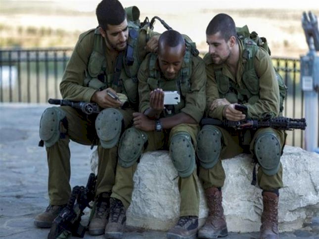 حماس اخترقت هواتف مئات العسكريين الإسرائيليين