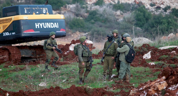 الجيش الإسرائيلي يمشّط الحدود مع لبنان