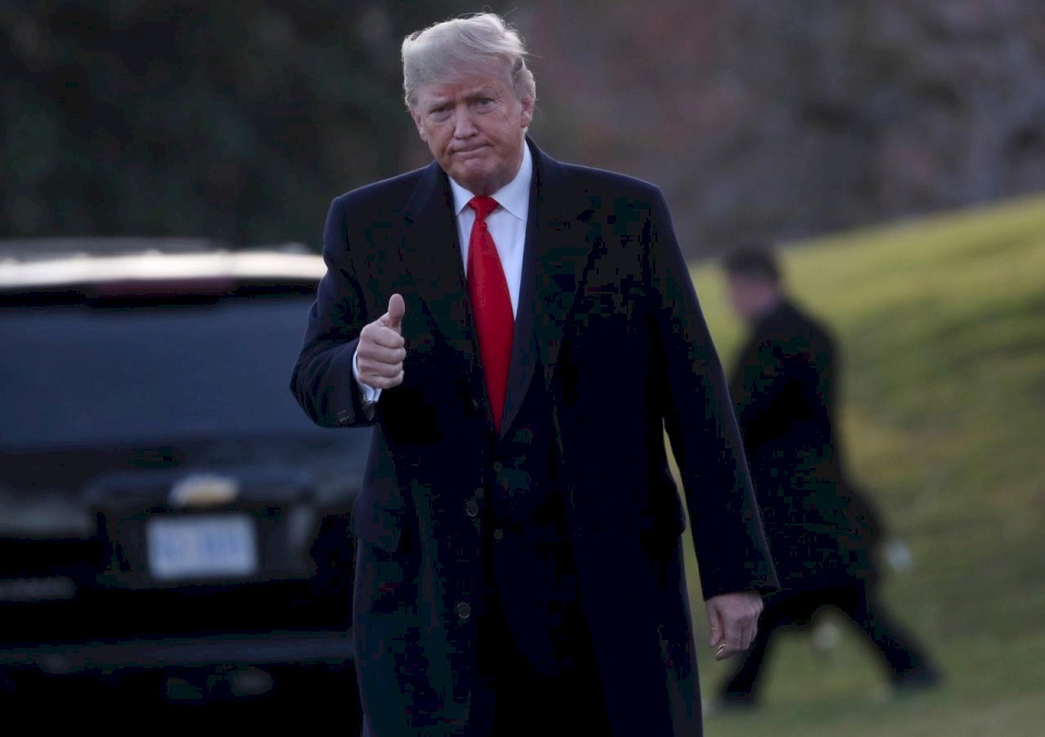 ترامب: بدأنا بتجربة لقاح ضد كورونا