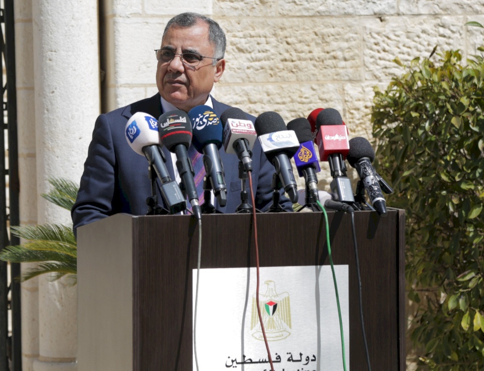 ملحم: نتائج فحوصات 110 عينات للعائدين عبر معبر الكرامة سليمة