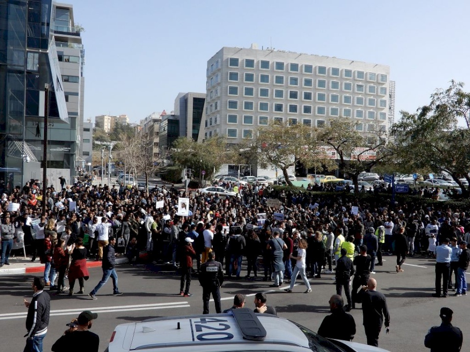 إجلاء جماعي في مدينة إسرائيلية إثر تفشي فيروس كورونا