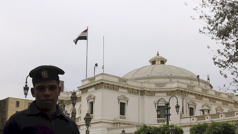 مصر.. طلب عاجل لفرض الحظر الشامل مع اقتراب "شم النسيم"