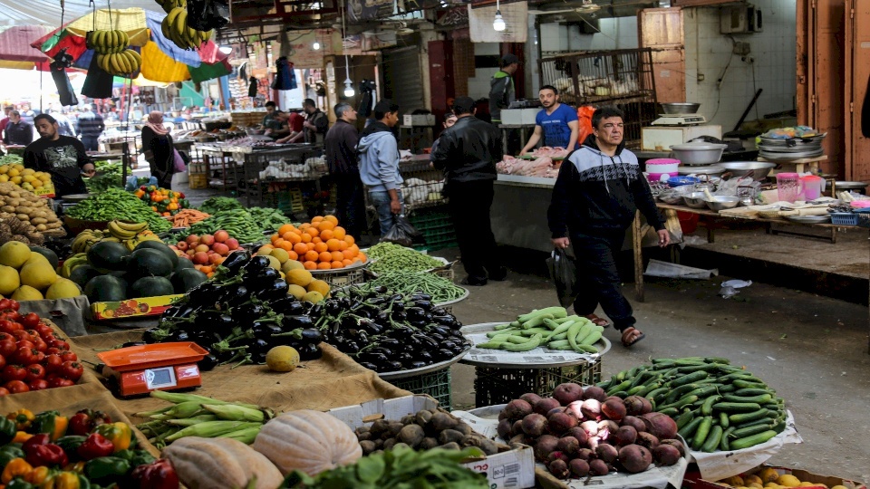 شاهد - هكذا ستكون أسعار السلع في الأسواق الفلسطينية برمضان