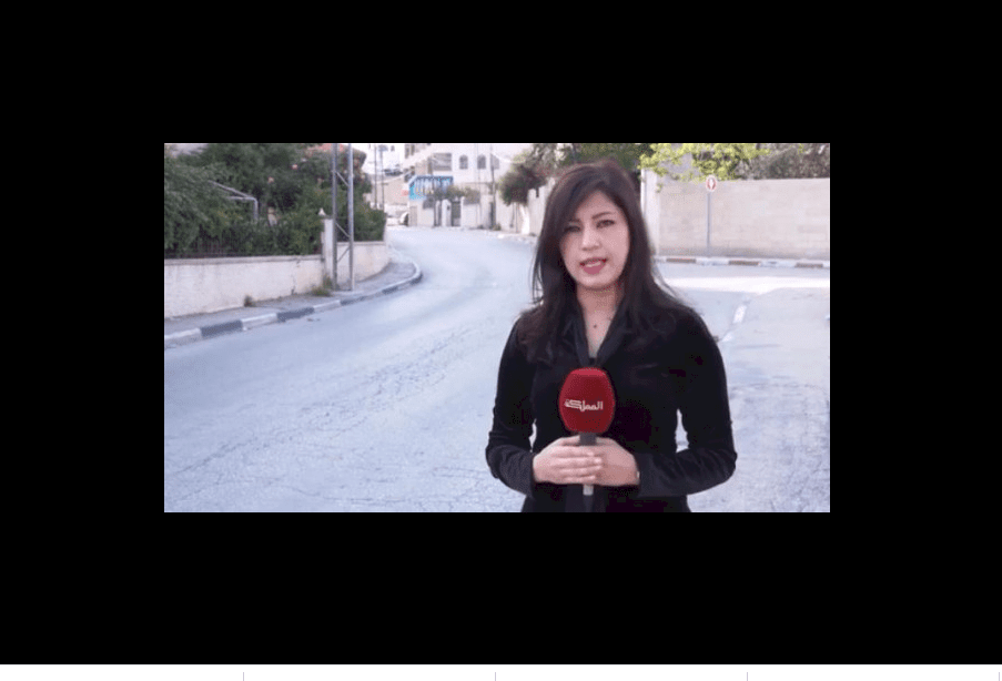 فيديو: سائق متهور يعرض حياة صحفية للخطر والشرطة تقبض عليه برام الله