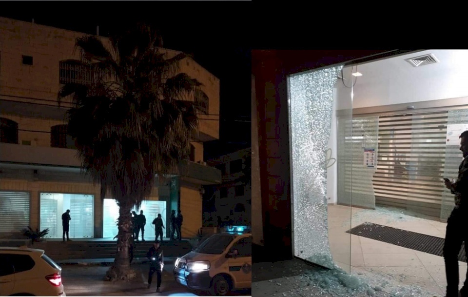صور | مجهولون يستهدفون بنك القاهرة عمان في جنين وأريحا وبيت لحم