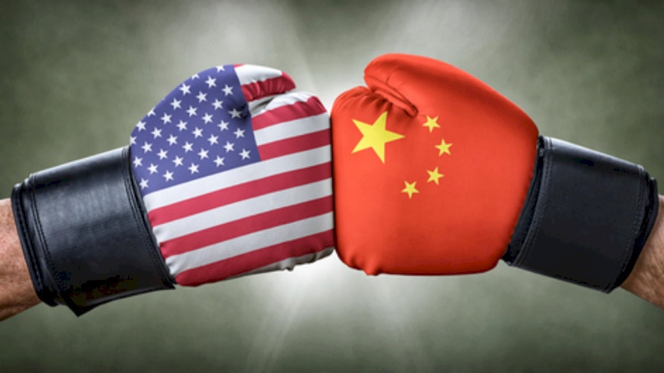 توقعات: العالم سيشهد حرباً بين أمريكا والصين في أكتوبر