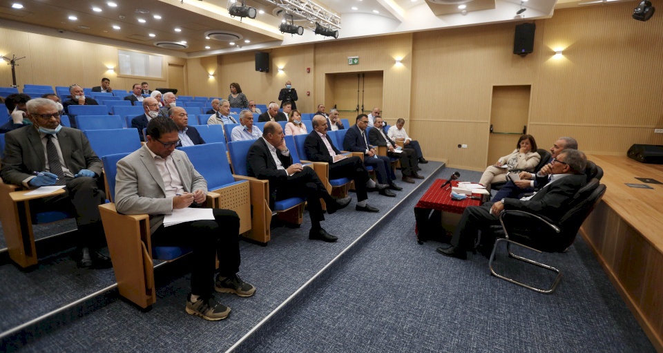 اشتية: مقبلون على "مرحلة في غاية الصعوبة"