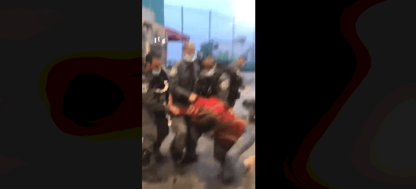 فيديو وحشي.. جنود الاحتلال يضربون ويسحلون فتاة وشقيقها في العيسوية بالقدس المحتلة