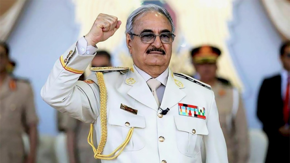 حفتر: أي تركي يدخل ليبيا سنقتله