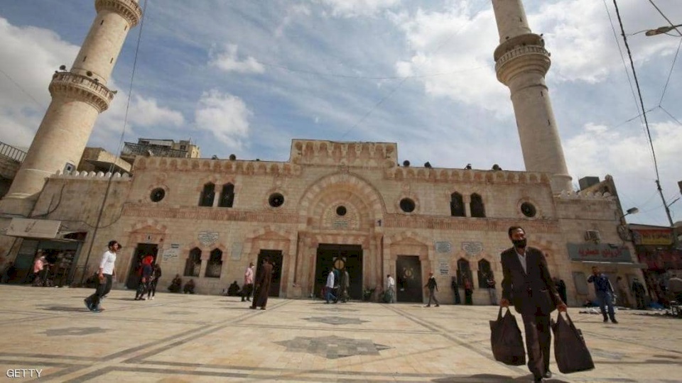 الأردن: فتح المساجد والكنائس بعد أيام