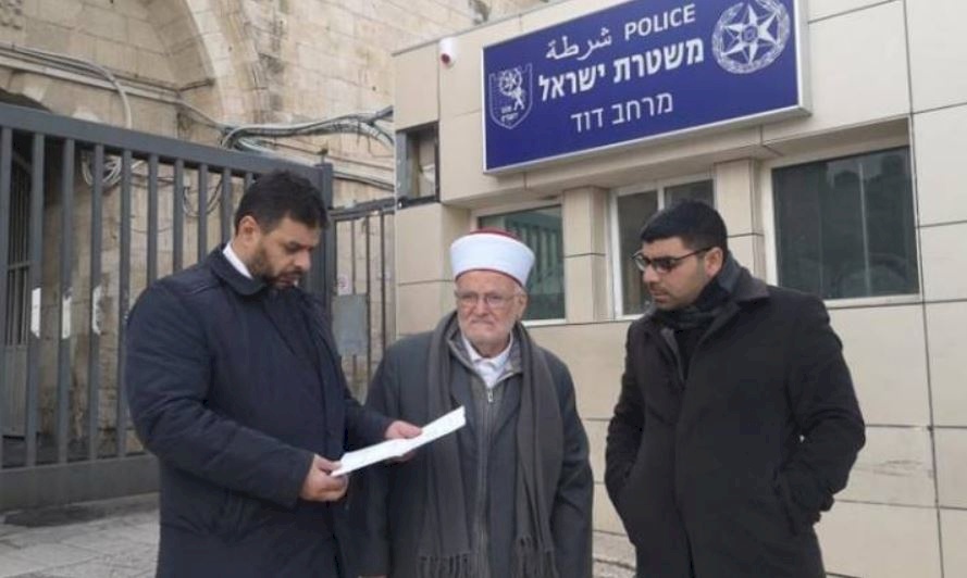 قوات الاحتلال تعتقل الشيخ عكرمة صبري