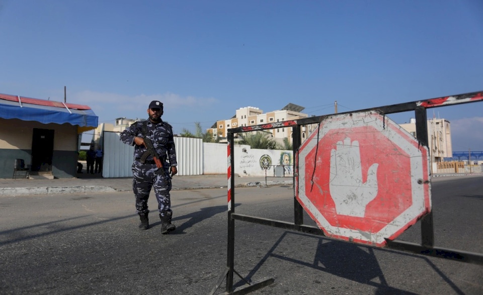 شاب يشنق نفسه داخل مركز توقيف في قطاع غزة