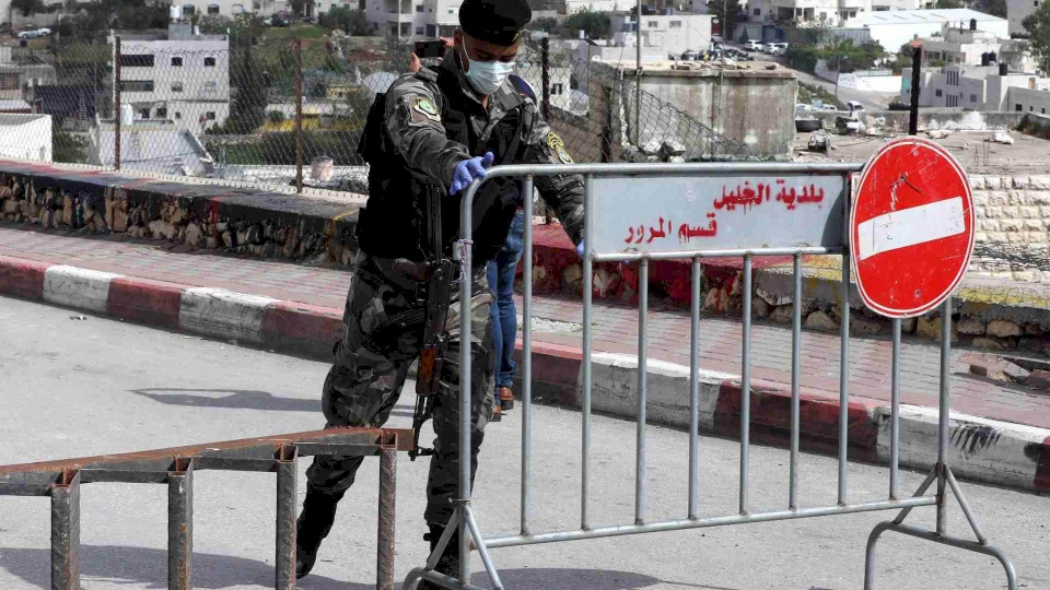 حماس: نأمل أن تكون السلطة قد أوقفت التنسيق الأمني