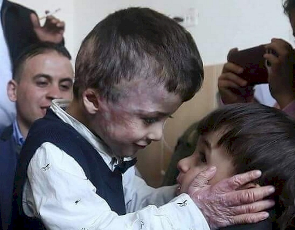 الطفل دوابشة سيدلي بشهادته ويواجه قاتل عائلته حرقًا