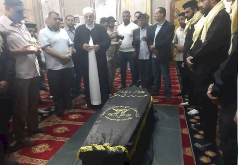 دفن جثمان شلح في مقبرة الشهداء بدمشق