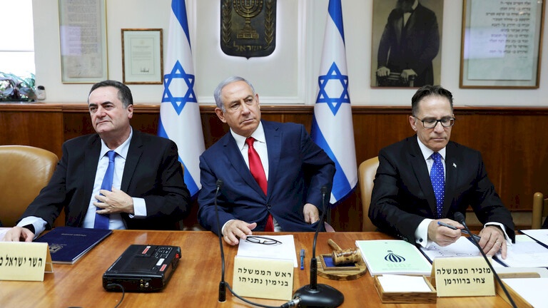 نتنياهو يقر بعدم إجراء التحقيقات اللازمة في قتل الشاب الحلاق