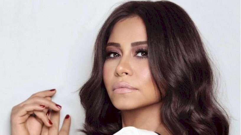 ما حقيقة إصابة "شيرين عبد الوهاب" بفيروس كورونا؟
