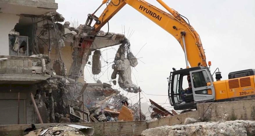 إخطارات بالجملة لهدم مساكن ومنشآت بالخليل وسلفيت