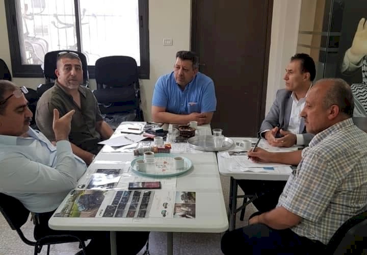 اللجنة العليا تتلقى رسالة تطمينات وبوادر انفراج  لقطاع النقل 