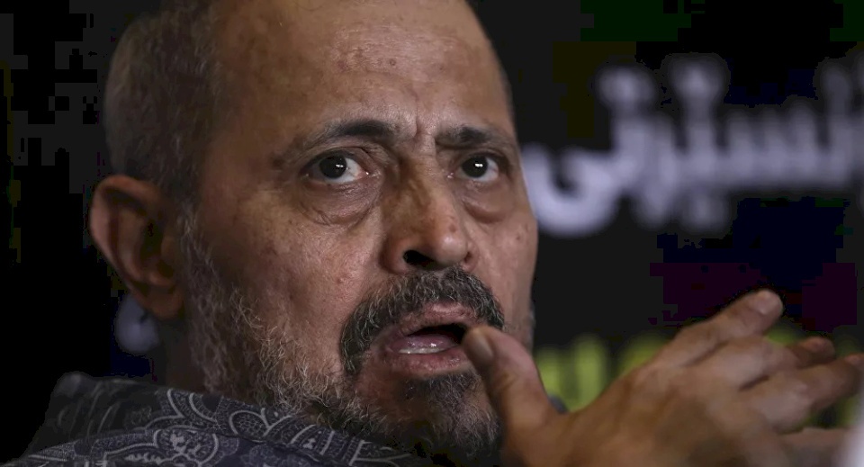 تقارير تتحدث عن تدهور حالة جورج وسوف الصحية