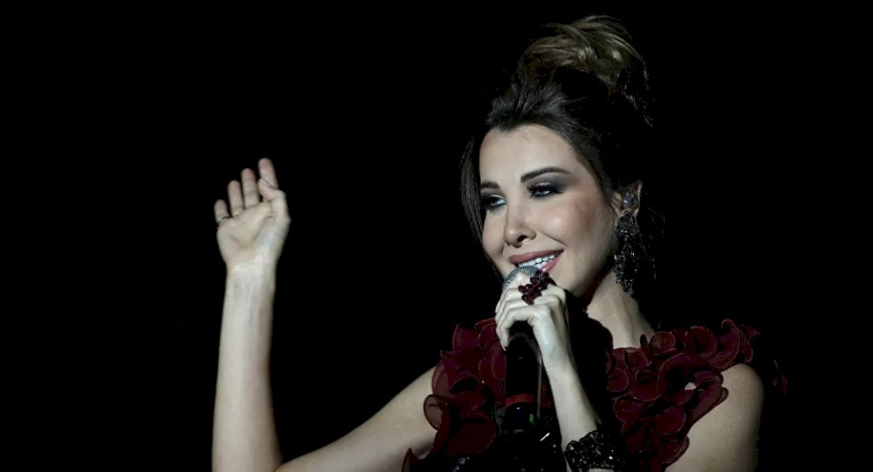 نانسي عجرم ترفض التعليم عن بعد