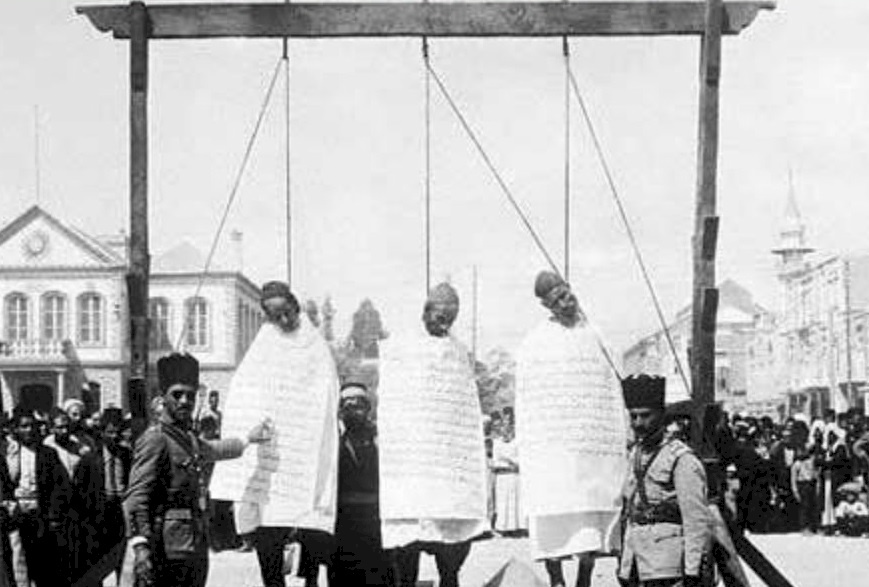 قبل 90 عاماً.. "من سجن عكا طلعت جنازة" 