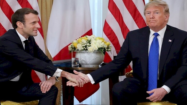 بولتون يواصل فضح ترامب: هكذا كان يصف الرئيس الفرنسي!