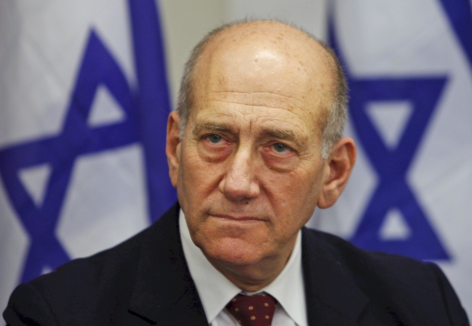 أولمرت يكشف: العلاقة مع الإمارات بدأت في التسعينيات