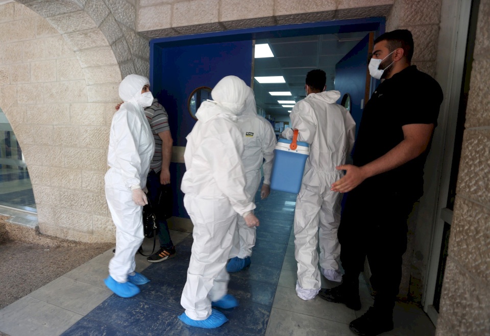 هل فقدت وزارة الصحة السيطرة على تفشي كورونا؟