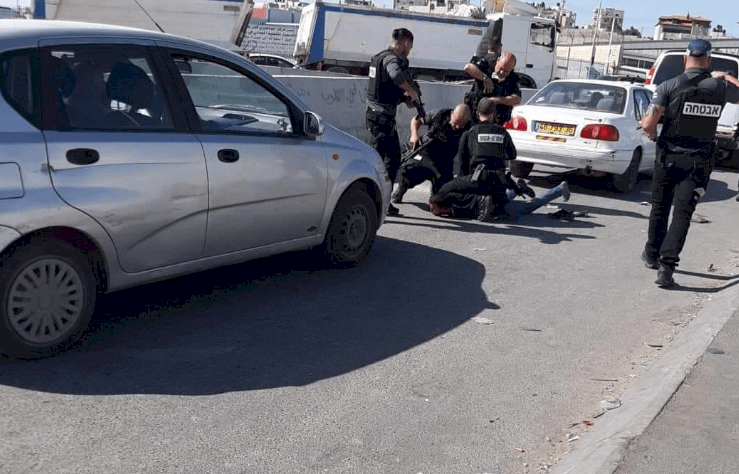 تضارب للأنباء .. ما الذي جرى على حاجز قلنديا؟ 