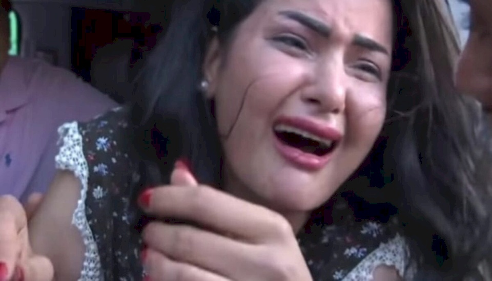 فيديو: سما المصري تبكي منهارة.. "حرام أقضي عمري في السجن"