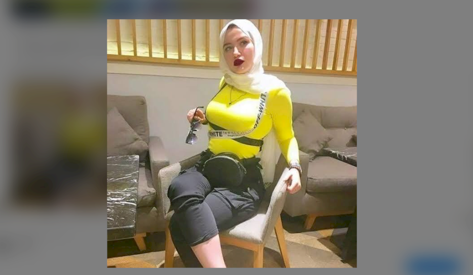 شاهد: في أول ظهور لها بعد خروجها من السجن.. لن تصدق كيف تغير شكل حنين حسام