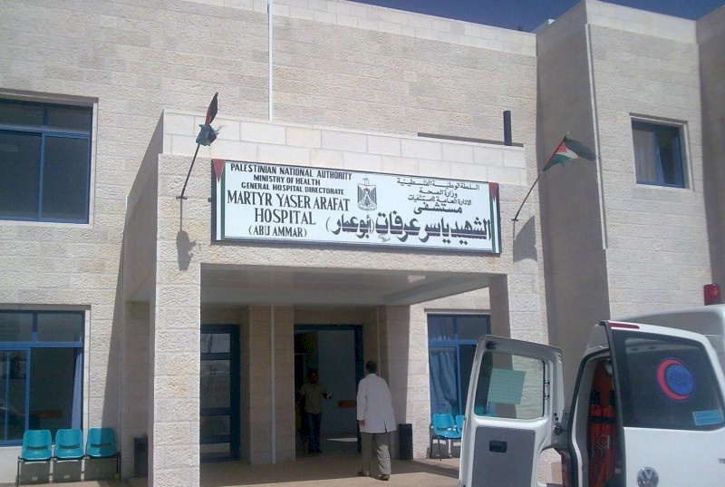إغلاق مستشفى سلفيت بعد إصابة طبيب بفيروس كورونا