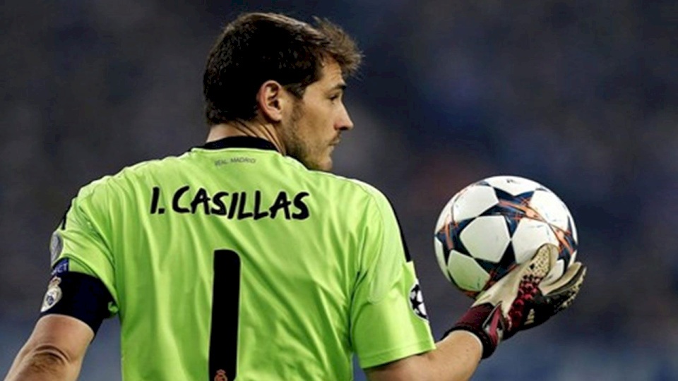 ايكر كاسياس يعود لريال مدريد