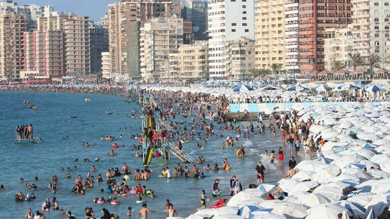 وفاة 8 أشخاص غرقاً على شواطئ الاسكندرية