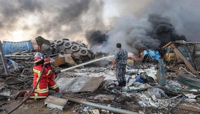 بعد الانفجار الكارثي.. أول رئيس دولة يعلن توجهه إلى لبنان