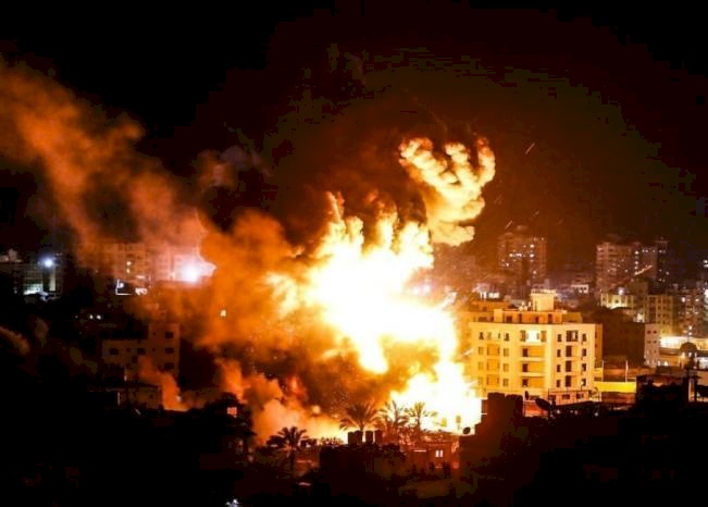 طائرات الاحتلال تشن غارات على موقع للمقاومة شمال غزة