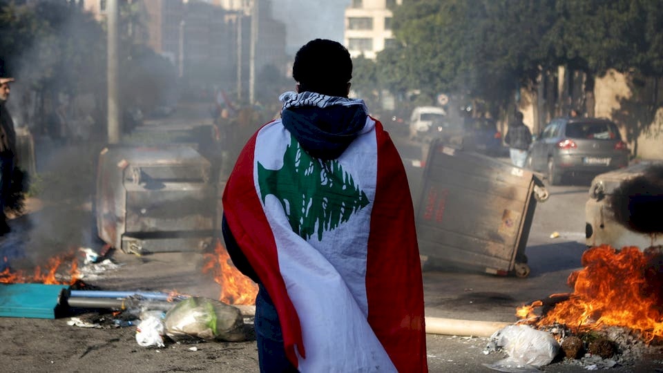 يوم الحساب.. دعوات لمسيرات غضب في لبنان