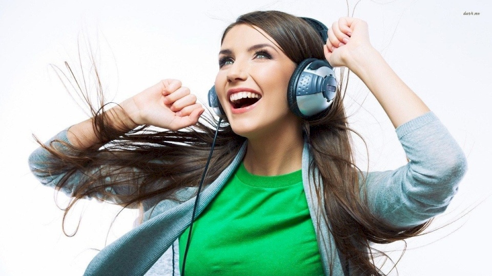 نصائح ذهبية لتحسين المزاج.. تعرف عليها