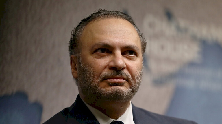 قرقاش: اشترينا الوقت وعلى الفلسطينيين الاستفادة