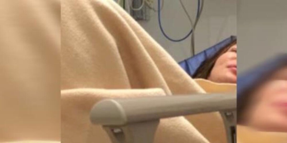 شاهد بالفيديو. . مي حريري تنهار بعد لحظات من انفجار بيروت وصورة لها من المستشفى