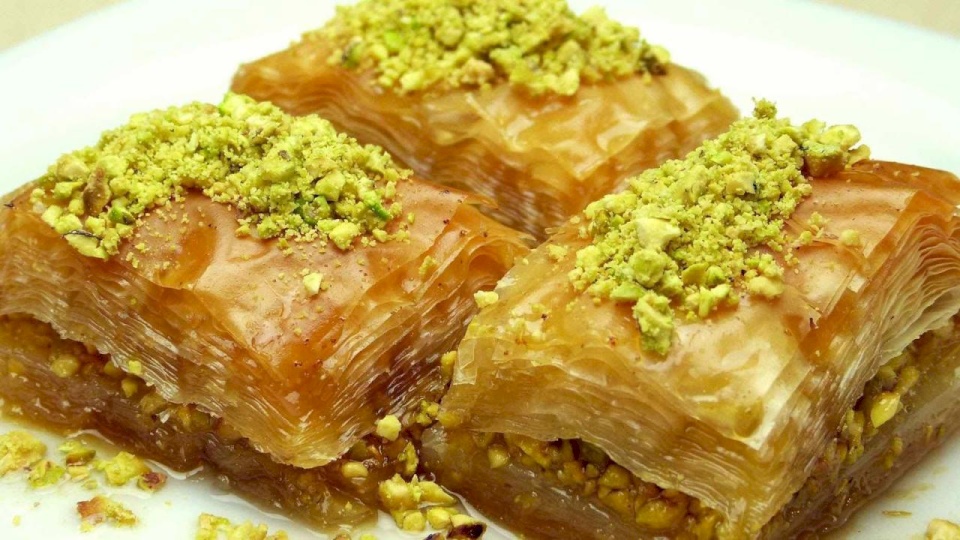 ما هو الوقت المناسب في اليوم لتناول الحلويات؟