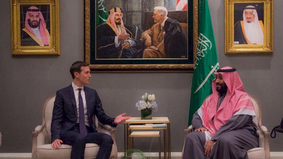 كوشنير في الخليج يبحث عن مزيد من التطبيع