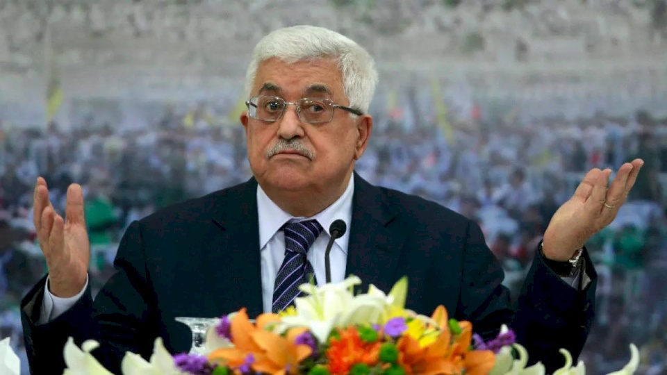 مجلس التعاون الخليجي يدعو الرئيس عباس للاعتذار!