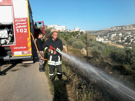  في حر الأمس.. الدفاع المدني أخمد 32 حريقاً