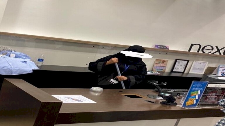 غضب من فيديو لإهانة عاملات نظافة سعوديات