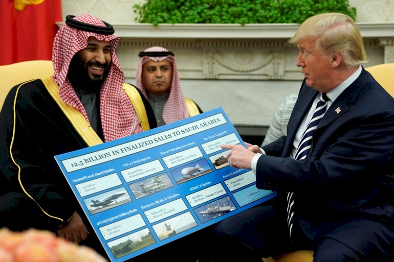 ترامب فاخر بـ"إنقاذ" محمد بن سلمان بعد مقتل خاشقجي